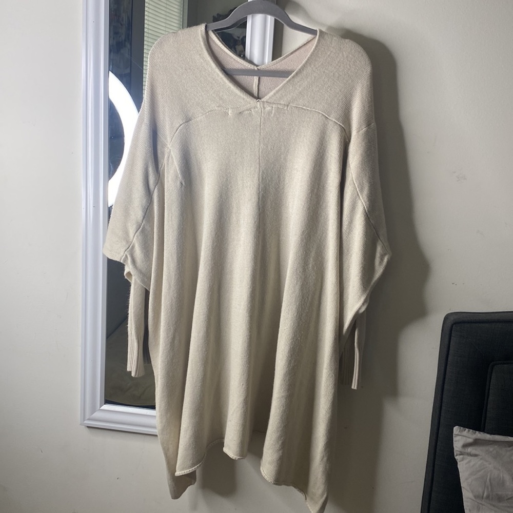 Tan RDI poncho - Picture 2 of 3